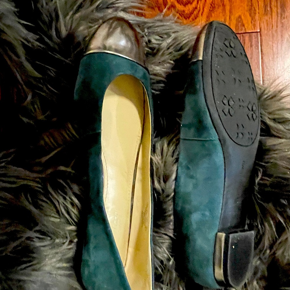 Naturalizer flats